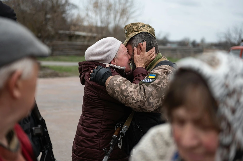 Reuniting during the War